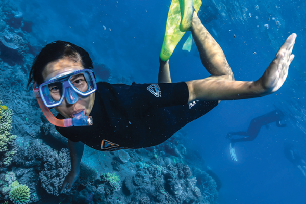 Big Cat Green Island_Snorkel Safari_Girl Snorkelling Big Cat Green Island_Snorkel Safari_Girl Snorkelling